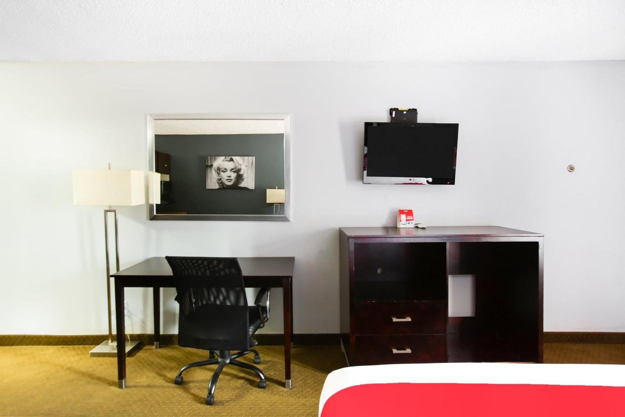 Oyo Hotel Texarkana Trinity Ar Hwy I-30 Buitenkant foto